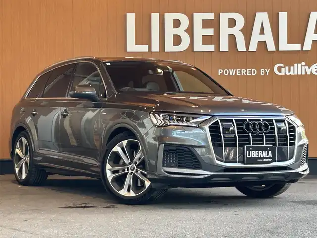 アウディ Ｑ７ 55TFSIクワトロ Sライン 宮城県 2021(令3)年 2.7万km グレー ワンオーナー/7シーターパッケージ/プレミアムパッケージ/バーチャルコックピット/MMIナビゲーションシステム/フルセグTV/サラウンドビューカメラ/ブラックレザーシート/シートヒーター/パワーシート/4ゾーンエアコン/純正OP21インチAW/アドバンストキー/パワーバックドア/マトリクスLEDヘッドライト/ドライブレコーダー/ETC2.0車載器