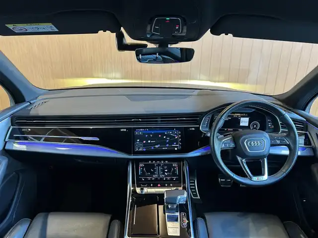 アウディ Ｑ７ 55TFSIクワトロ Sライン 宮城県 2021(令3)年 2.7万km グレー ワンオーナー/7シーターパッケージ/プレミアムパッケージ/バーチャルコックピット/MMIナビゲーションシステム/フルセグTV/サラウンドビューカメラ/ブラックレザーシート/シートヒーター/パワーシート/4ゾーンエアコン/純正OP21インチAW/アドバンストキー/パワーバックドア/マトリクスLEDヘッドライト/ドライブレコーダー/ETC2.0車載器