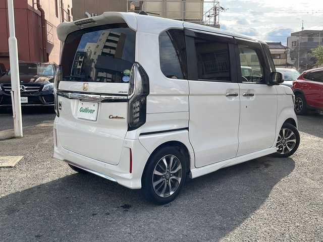 ホンダ Ｎ ＢＯＸ カスタム L 宮崎県 2021(令3)年 15.3万km プラチナホワイトパール 社外ＳＤナビ　(VXU-217NBi)/(ＢＴ/ＦＭ/ＡＭ/ＣＤ)　/両側パワースライド　/レーダークルーズコントロール　/ＥＴＣ　/レーンキープアシスト　/ドライブレコーダー前後/オートライト　/衝突被害軽減システム　/純正アルミホイール　/純正フロアマット