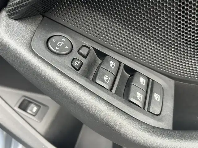 ＢＭＷ ＢＭＷ １１８ｄ プレイ 茨城県 2021(令3)年 5.1万km グレー コンフォートアクセス/インテリジェントセーフティ/アクティブクルーズコントロール/純正ナビ BT/AM/FM/APPLE CAR PLAY/ステアリングスイッチ/バックカメラ/オートホールド/オートハイビーム/LEDオートライト/USBポート/パワーバックドア/純正アルミホイール/社外フロアマット/コーナーセンサー/ミラーETC/スマートキー