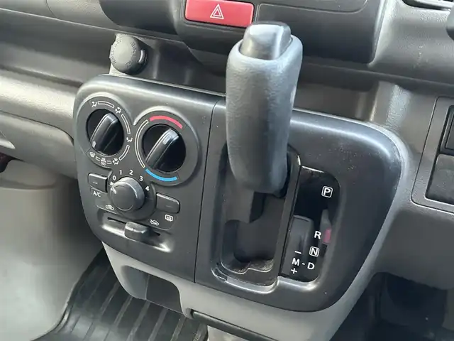 スズキ エブリイ JOIN 京都府 2016(平28)年 6.7万km シルキーシルバーメタリック 純正CDプレイヤー/ETC/2nd発進ボタン/パワステ/パワーウインドウ/電動格納ミラー/フロアゴムマット/ドアバイザー/リモコンキー/車両保証書/車両取説/スペアキー