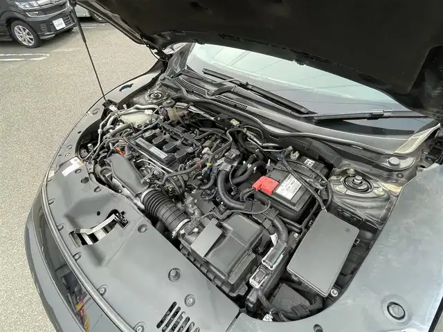 ホンダ シビック ハッチバック 山形県 2018(平30)年 7.2万km クリスタルブラックパール 6速マニュアル/車高調/ホンダセンシング/アダクティブクルーズコントロール　/シートヒーター　/純正ナビ／フルセグTV/CD/DVD/AM/FM/バックカメラ/スマートキー　/シートヒーター　/ドライブレコーダー　/ＥＴＣ