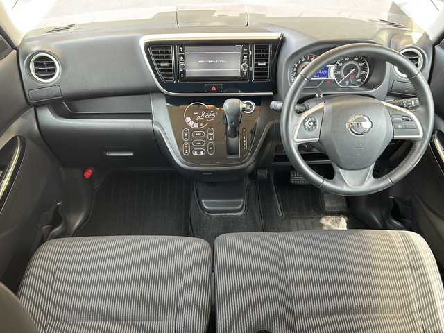 日産 デイズ ルークス ハイウェイスター Gターボ 静岡県 2018(平30)年 7.7万km 黒 純正ナビ/（Bluetooth／CD／DVD／フルセグTV）　/アラウンドビューモニター　/ＥＴＣ　/ドライブレコーダー　/両側パワースライドドア　/クルーズコントロール　/衝突被害軽減システム　/アイドリングストップ　/ＬＥＤヘッドライト　/オートライト　/オートハイビーム　/純正フロアマット　/プッシュスタート　/スマートキー　/ステアリングスイッチ