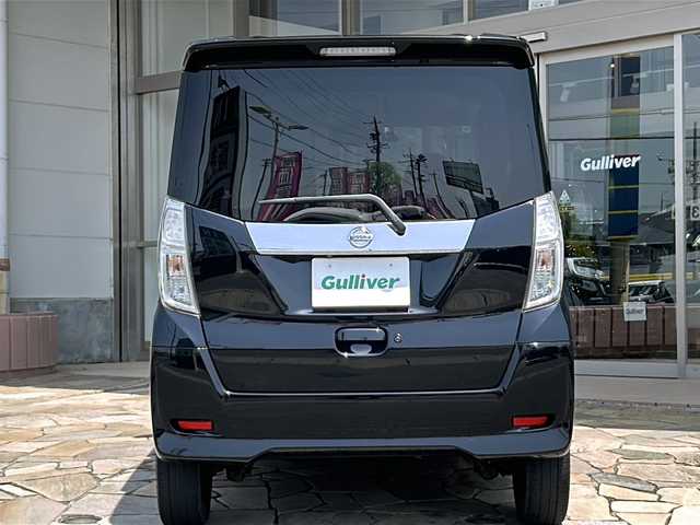 日産 デイズ ルークス ハイウェイスター Gターボ 静岡県 2018(平30)年 7.7万km 黒 純正ナビ/（Bluetooth／CD／DVD／フルセグTV）　/アラウンドビューモニター　/ＥＴＣ　/ドライブレコーダー　/両側パワースライドドア　/クルーズコントロール　/衝突被害軽減システム　/アイドリングストップ　/ＬＥＤヘッドライト　/オートライト　/オートハイビーム　/純正フロアマット　/プッシュスタート　/スマートキー　/ステアリングスイッチ