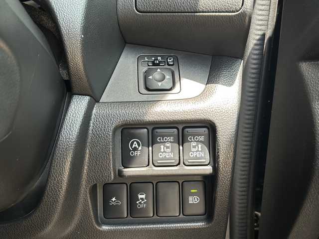 日産 デイズ ルークス ハイウェイスター Gターボ 静岡県 2018(平30)年 7.7万km 黒 純正ナビ/（Bluetooth／CD／DVD／フルセグTV）　/アラウンドビューモニター　/ＥＴＣ　/ドライブレコーダー　/両側パワースライドドア　/クルーズコントロール　/衝突被害軽減システム　/アイドリングストップ　/ＬＥＤヘッドライト　/オートライト　/オートハイビーム　/純正フロアマット　/プッシュスタート　/スマートキー　/ステアリングスイッチ