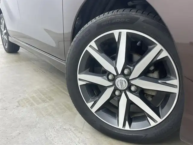 日産 デイズ ルークス ハイウェイスター Gターボ 岡山県 2018(平30)年 5.9万km モカブラウンP エマージェンシーブレーキ		/純正メモリナビゲーション		/【フルセグ/Bluetooth/DVD/MSV】		/アラウンドビューモニター		/純正15inアルミホイール+サマータイヤ：装着					/クルーズコントロール	/ETC		/LEDヘッドライト（AUTO機能付き）		/運転席シートヒーター		/オートハイビーム/横滑り防止機能						/社外ドライブレコーダー			/スマートキー			/プッシュスタート		/フロアマット
