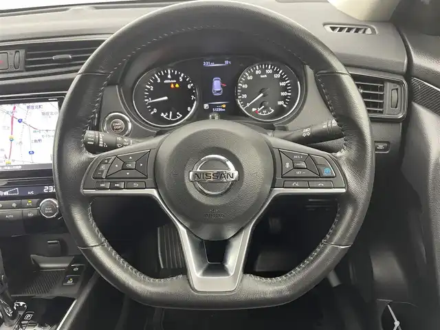 日産 エクストレイル 20Xi 富山県 2018(平30)年 5.2万km ガーネットレッド 純正9型ナビ（AM/FM/DVD/BT/フルセグ）/全方位カメラ/ドライブレコーダー/ETC/デジタルインナーミラー/レザーシート/シートヒーター/衝突被害軽減システム/レーダークルーズコントロール/レーンキープアシスト/コーナーセンサー/横滑り防止装置/アイドリングストップ/純正アルミホイール/純正フロアマット/オートLEDライト/オートホールド付電子パーキング/パワーバックドア/ミラーヒーター/革巻きステアリング/ステアリングスイッチ/スマートキー