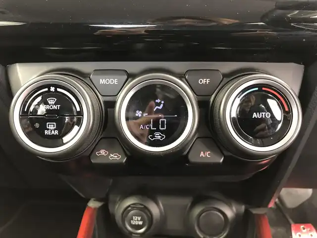 スズキ スイフト スポーツ 愛知県 2020(令2)年 6.4万km スーパーブラックパール MT車　/デフォメーター　/（　ターボ計　）/社外SDナビ　/フルセグTV　/Bluetooth　/クルーズコントロール　/ETC　/プッシュスタート　/スペアキー　/AAC　