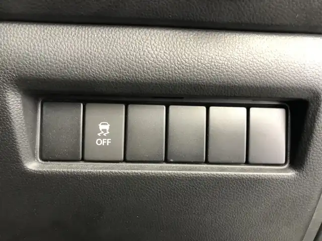 スズキ スイフト スポーツ 愛知県 2020(令2)年 6.4万km スーパーブラックパール MT車　/デフォメーター　/（　ターボ計　）/社外SDナビ　/フルセグTV　/Bluetooth　/クルーズコントロール　/ETC　/プッシュスタート　/スペアキー　/AAC　