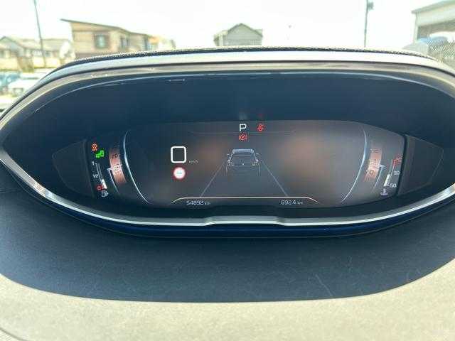 プジョー ５００８ GT ブルーHDi 埼玉県 2018(平30)年 5.5万km パール 黒半革/純正メモリーナビ/(Bluetooth/USB/フルセグ)/アダプティブクルーズコントロール/Ａｐｐｌｅ　Ｃａｒ　Ｐｌａｙ/全方位カメラ/パワーバックドア　/パワーバックドア　/EＴＣ