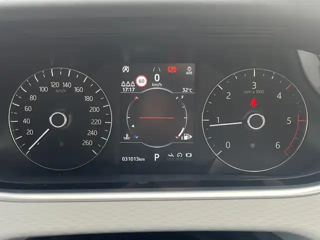 ランドローバー レンジローバーイヴォーク S 静岡県 2019(令1)年 3.1万km 黒 ドライバーアシスタンス/インコントロール/３６０度カメラ/CarPlay/ＡＣＣ/ＢＳＡ/パークアシスト/パーキングエイド/ＯＰ２０インチＡＷ/白革/シートヒーター/ＰＷシート/ＰＷテールゲート/デジタルインナーミラー/ＬＥＤ