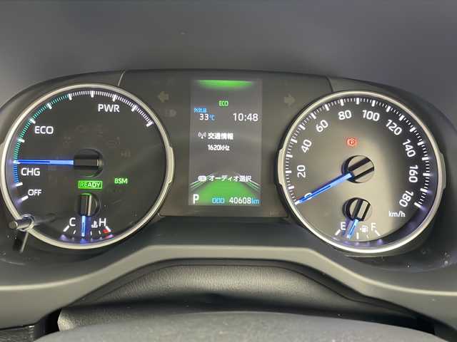トヨタ ＲＡＶ４ ハイブリッドX 岐阜県 2020(令2)年 4.1万km ホワイトパールクリスタルシャイン 純正7インチナビ/AM/FM/Bluetooth/USB/Miracast/レーダークルーズコントロール/AC100V電源/アクセサリーコンセント/ビルトインETC/オートライト/オートハイビーム/レーンキープアシスト/横滑り防止装置/プッシュスタート/スマートキー/スペアキー有