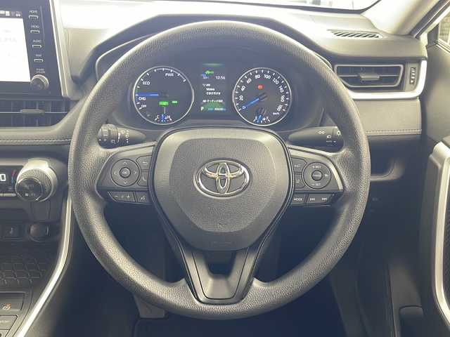 トヨタ ＲＡＶ４ ハイブリッドX 岐阜県 2020(令2)年 4.1万km ホワイトパールクリスタルシャイン 純正7インチナビ/AM/FM/Bluetooth/USB/Miracast/レーダークルーズコントロール/AC100V電源/アクセサリーコンセント/ビルトインETC/オートライト/オートハイビーム/レーンキープアシスト/横滑り防止装置/プッシュスタート/スマートキー/スペアキー有