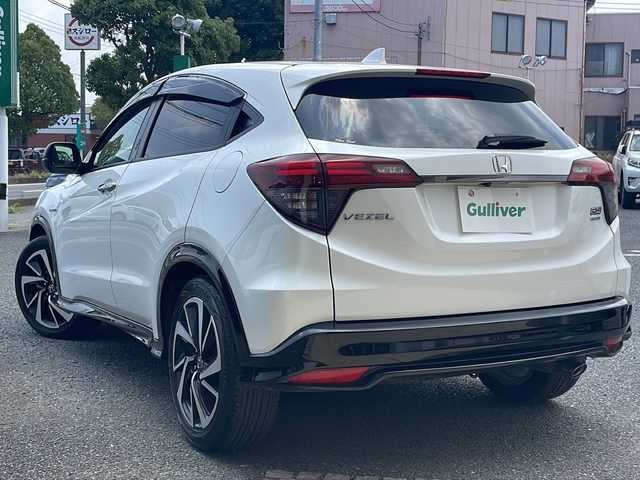 ホンダ ヴェゼル ハイブリッド RS ホンダセンシング 千葉県 2020(令2)年 4.1万km プラチナホワイトパール 8型ナビVXM-197VFEi バックカメラ シートヒーター ビルトインETC 前後ドラレコ クルコン パドルシフト LEDライト オートライト オートワイパー 18インチAW スタッドレス積込み