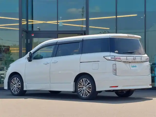 日産 エルグランド 250ハイウェイスターS 東京都 2020(令2)年 2.9万km ブリリアントホワイトパール エマージェンシーブレーキ/レーンキープアシスト/純正9インチナビ/CD/DVD/BT/AM/FM/USB/バックカメラ/両側パワースライドドア/LEDライト/フォグランプ/ビルトインETC/レーダークルーズコントロール/ハーフレザーシート/リアサンシェード/横滑り防止装置