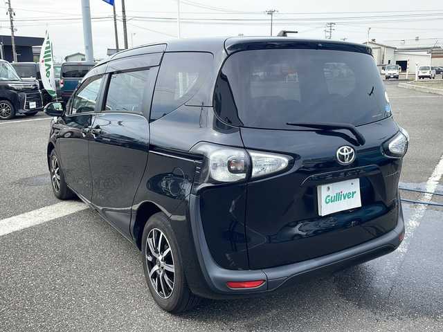 トヨタ シエンタ G 新潟県 2018(平30)年 5.8万km ブラックマイカ 純正SDナビ/（TV/BT）/バックカメラ/プッシュスタート/アイドリングストップ/ETC/ステアリングスイッチ/両側パワースライドドア/フロアマット/ヘッドライトレベライザー/LEDヘッドライト/フォグランプ/ウィンカーミラー/電格ミラー/ドアバイザー