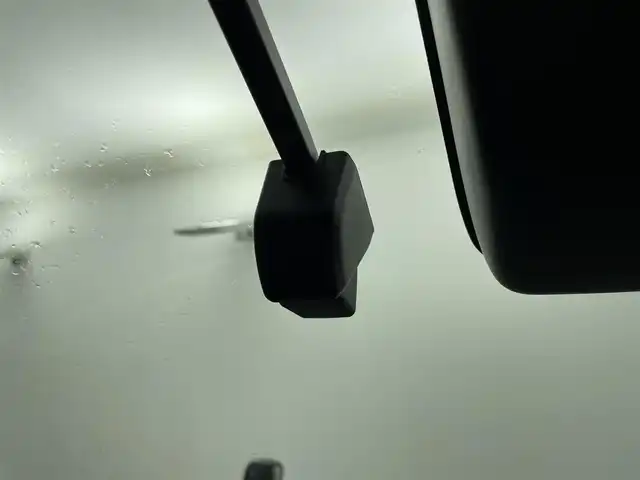 トヨタ ハイラックス Z ブラックラリーエディション 群馬県 2019(平31)年 4万km アティチュードブラックマイカ ＴＲＤトノカバー／アンダーカバー／フォグカバー／マフラーカッター　純正ベッドライナー　純正ナビ　バックカメラ　フルセグＴＶ　ＬＥＤヘッドライト　ホワイトレター　ＴＯＹＯＴＡデカール　４ＷＤ　禁煙車