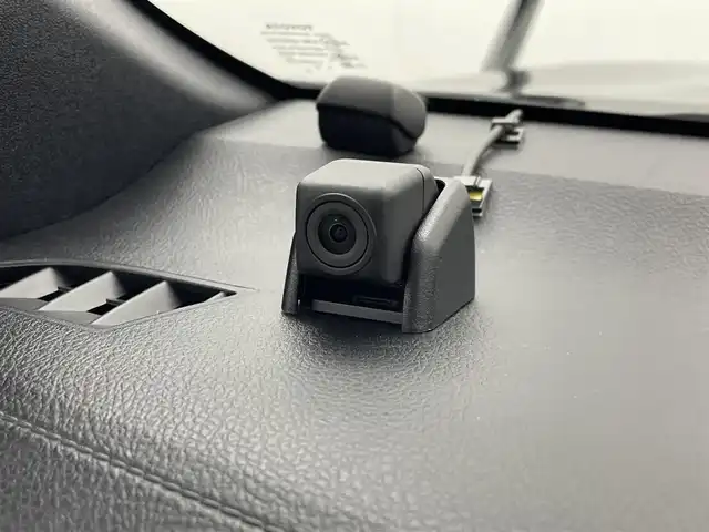 トヨタ ハイラックス Z ブラックラリーエディション 群馬県 2019(平31)年 4万km アティチュードブラックマイカ ＴＲＤトノカバー／アンダーカバー／フォグカバー／マフラーカッター　純正ベッドライナー　純正ナビ　バックカメラ　フルセグＴＶ　ＬＥＤヘッドライト　ホワイトレター　ＴＯＹＯＴＡデカール　４ＷＤ　禁煙車