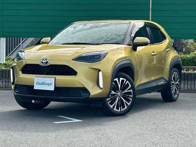 トヨタ ヤリスクロス ハイブリッド Z 茨城県 2021(令3)年 5万km ブラスゴールドメタリック 8インチ純正SDナビ(Bluetooth、フルセグTV、全周囲モニター)/ETC2.0/ドライブレコーダー前後/シートヒーター/電動リアゲート/スマートキー/横滑り防止装置/オートマチックハイビーム/アダプティブクルーズコントロール/冷房AAC/純正フロアマット/ハーフレザーシート/18インチ純正アルミホイール/コーナーセンサー/LEDオートライト