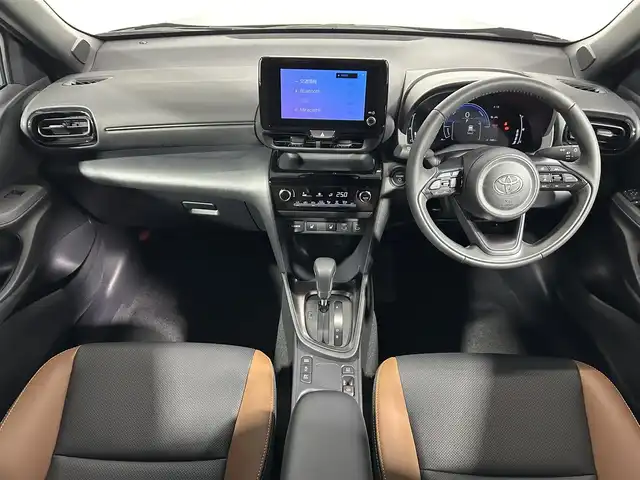 トヨタ ヤリスクロス ハイブリッド Z アドベンチャー 大阪府 2025(令7)年 0.1千km ブラックマイカ 純正ディスプレイオーディオ　ナビ　全周囲カメラ　Bluetooth　フルセグTV　HDMI トヨタセーフティーセンス　クリアランスソナー　BSM　パワーシート　シートヒーター　ハンドルヒーター　ETC オートライト　LEDヘッドライト　スマートキー