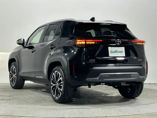 トヨタ ヤリスクロス ハイブリッド Z アドベンチャー 大阪府 2025(令7)年 0.1千km ブラックマイカ 純正ディスプレイオーディオ　ナビ　全周囲カメラ　Bluetooth　フルセグTV　HDMI トヨタセーフティーセンス　クリアランスソナー　BSM　パワーシート　シートヒーター　ハンドルヒーター　ETC オートライト　LEDヘッドライト　スマートキー