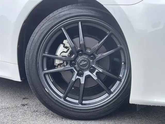 トヨタ クラウン ハイブリッド アスリートS 愛媛県 2014(平26)年 8.7万km ホワイトパールクリスタルシャイン サンルーフ/純正HDDナビ/（Bluetooth/CD/DVD/USB/フルセグTV）/TVキャンセラー/ビルトインETC/ガイド付きバックカメラ/前方ドライブレコーダー/前席パワーシート/衝突被害軽減システム/クリアランスソナー /レーダークルーズコントロール/前席シートヒーター/ステアリングヒーター/ZACKJP-520/18インチAW/社外GPSレーダー/純正フロアマット/ABS/横滑り防止装置/前後コーナーセンサー/盗難防止装置/カーテンエアバック/LEDヘッドライト/フォグランプ/オートライト