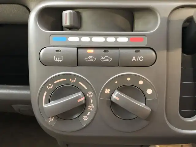 スズキ ＭＲワゴン G 愛知県 2006(平18)年 6.2万km レイクブルーメタリック 左前タイヤパンク/保証書/取扱説明書/記録簿/パワーステアリング/パワーウィンドウ/エアコン/リモコンキー/CD再生/フロアマット/社外13インチアルミホイール/HIDヘッドライト/ダブルエアバッグ