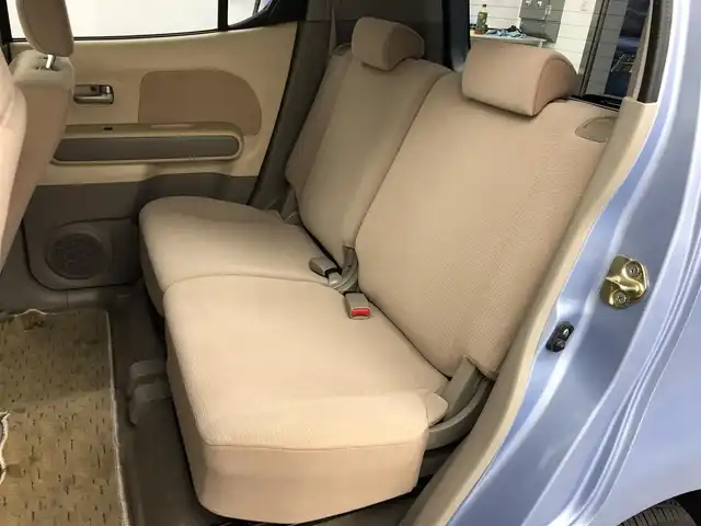 スズキ ＭＲワゴン G 愛知県 2006(平18)年 6.2万km レイクブルーメタリック 左前タイヤパンク/保証書/取扱説明書/記録簿/パワーステアリング/パワーウィンドウ/エアコン/リモコンキー/CD再生/フロアマット/社外13インチアルミホイール/HIDヘッドライト/ダブルエアバッグ