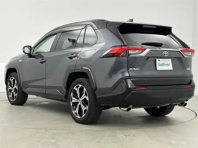トヨタ ＲＡＶ４ ＰＨＶ Z 愛知県 2023(令5)年 2.8万km グレー 純正ナビ/（Bluetooth/フルセグTV/AM/FM/USB入力）/パノラマミックビューモニター/合皮シート/デジタルインナーミラー/HUD/ビルトインETC2.0/プリクラッシュセーフティシステム/レーダークルーズコントロール/純正19インチアルミホイール/フルセグTV/LEDヘッドライト/シートヒーター/シートベンチレーション/スマートキー/プッシュスタート/電動格納ミラー/オートライト/電動リアゲード