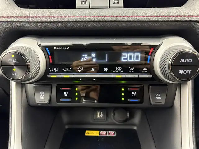 トヨタ ＲＡＶ４ ＰＨＶ Z 愛知県 2023(令5)年 2.8万km グレー 純正ナビ/（Bluetooth/フルセグTV/AM/FM/USB入力）/パノラマミックビューモニター/合皮シート/デジタルインナーミラー/HUD/ビルトインETC2.0/プリクラッシュセーフティシステム/レーダークルーズコントロール/純正19インチアルミホイール/フルセグTV/LEDヘッドライト/シートヒーター/シートベンチレーション/スマートキー/プッシュスタート/電動格納ミラー/オートライト/電動リアゲード