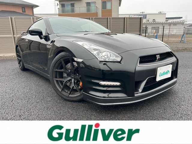 日産 ＧＴ－Ｒ ブラックエディション 千葉県 2011(平23)年 2.6万km メテオフレークブラックパール ＶＯＳＳＥＮ２０インチＡＷ/専用ブレンボキャリパー/専用レカロシート/純正ナビ/フルセグTV/DVD/CD/バックカメラ/BOSEサウンド/クルーズコントロール/純正ビルトインETC/前後ドライブレコーダー/パドルシフト/レザーシート/1列目シートヒーター/プッシュスタート/スマートキー/スペアキー1本/純正フロアマット/保証書/取扱説明書