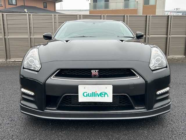 日産 ＧＴ－Ｒ ブラックエディション 千葉県 2011(平23)年 2.6万km メテオフレークブラックパール ＶＯＳＳＥＮ２０インチＡＷ/専用ブレンボキャリパー/専用レカロシート/純正ナビ/フルセグTV/DVD/CD/バックカメラ/BOSEサウンド/クルーズコントロール/純正ビルトインETC/前後ドライブレコーダー/パドルシフト/レザーシート/1列目シートヒーター/プッシュスタート/スマートキー/スペアキー1本/純正フロアマット/保証書/取扱説明書