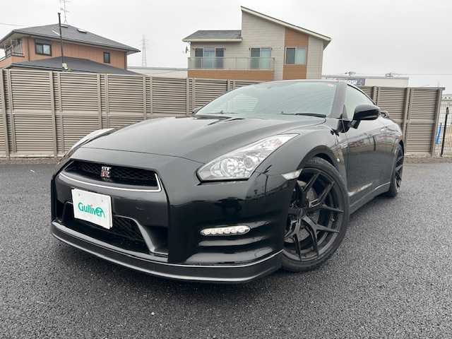 日産 ＧＴ－Ｒ ブラックエディション 千葉県 2011(平23)年 2.6万km メテオフレークブラックパール ＶＯＳＳＥＮ２０インチＡＷ/専用ブレンボキャリパー/専用レカロシート/純正ナビ/フルセグTV/DVD/CD/バックカメラ/BOSEサウンド/クルーズコントロール/純正ビルトインETC/前後ドライブレコーダー/パドルシフト/レザーシート/1列目シートヒーター/プッシュスタート/スマートキー/スペアキー1本/純正フロアマット/保証書/取扱説明書