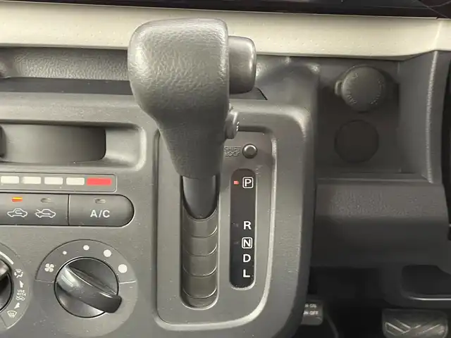 スズキ ＭＲワゴン G 千葉県 2011(平23)年 5.5万km アーバンブラウンパールメタリック 禁煙車/純正オーディオ/・CD/AM.FM/・ビルトインETC/純正フロアマット/純正ドアバイザー/純正ホイールキャップ/電動格納ミラー/ハロゲンヘッドライト/・ヘッドライトレベライザー/リモコンキー