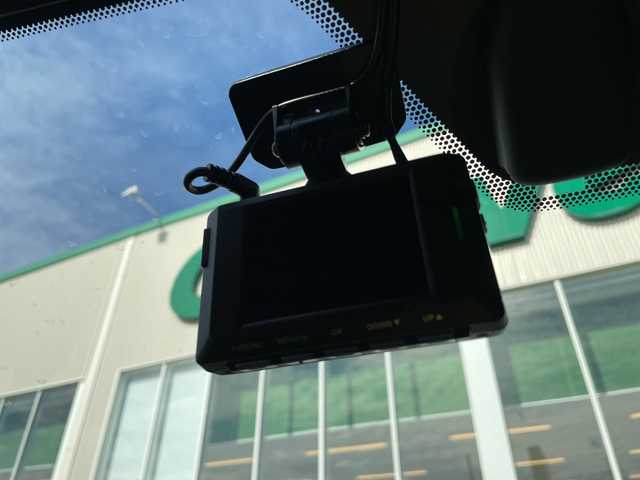 レクサス ＮＸ 300h スパイス&シック 石川県 2020(令2)年 4.4万km レッドマイカクリスタルシャイン ４ＷＤ　純正ナビ　フルセグＴＶ　全方位カメラ　ＬＥＤヘッドライト　ＥＴＣ　ドラレコ　革シート　パワーバックドア　シートヒーター　レクサスセーフティ　レーダークルーズ　ブラインドスポットモニター　ＡＷ