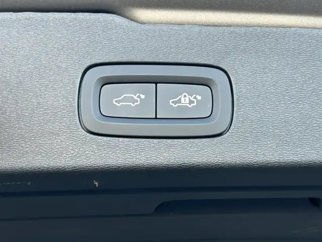 ボルボ Ｖ６０ クロスカントリー B5 AWD プロ 茨城県 2021(令3)年 2.6万km ぺブルグレー ワンオ-ナ- /harman/kardon /HUD /黒革 /Sヒ-タ- /ベンチレ-ション /PWシ-ト /PWテ-ルゲ-ト /インテリセ-フ /ACC /LKA /BLIS /360度カメラ /自動駐車 /ナビ /12セグ /CarPlay /USB /純正19インチAW /ETC2.0 /LEDヘッドライト /前後ドラレコ/ルーフレール/禁煙車