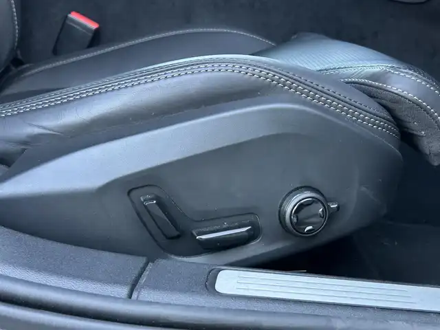 ボルボ Ｖ６０ クロスカントリー B5 AWD プロ 茨城県 2021(令3)年 2.6万km ぺブルグレー ワンオ-ナ- /harman/kardon /HUD /黒革 /Sヒ-タ- /ベンチレ-ション /PWシ-ト /PWテ-ルゲ-ト /インテリセ-フ /ACC /LKA /BLIS /360度カメラ /自動駐車 /ナビ /12セグ /CarPlay /USB /純正19インチAW /ETC2.0 /LEDヘッドライト /前後ドラレコ/ルーフレール/禁煙車