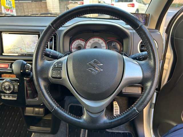 スズキ アルト ワークス 東京都 2018(平30)年 5.2万km ピュアホワイトP 純正ナビ　CN-RZ743/(フルセグTV/Bluetooth/USB/SD/CD/DVD)/バックカメラ/前後ドライブレコーダー/レーダブレーキサポート/パドルシフト/RECAROシート/ステアリングスイッチ/電格ミラー/HIDヘッドライト/コムテック　ドライビング・セーフティー・センサ（ZERO　602V）/Jes TV CONTROL SV(ZTR-70)/純正アルミホイール/純正フロアマット/スペアキー1本/保証書/取扱説明書