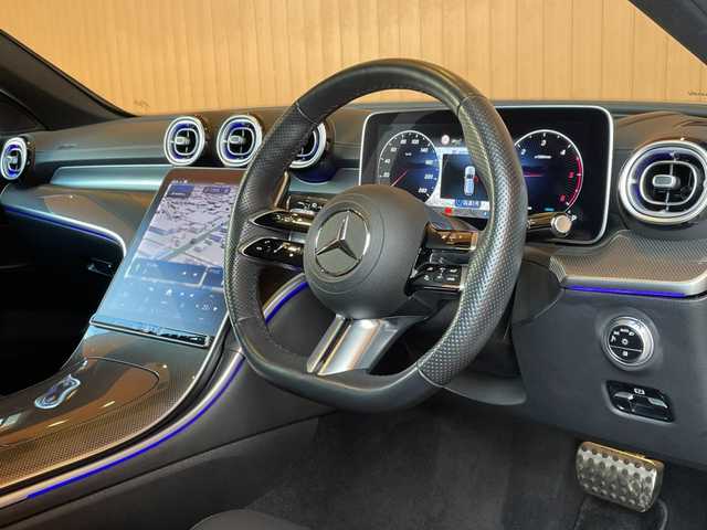 メルセデス・ベンツ Ｍ・ベンツ Ｃ２２０ｄ ステーションワゴン アバンギャルドAMGライン 愛知県 2023(令5)年 4.3万km 白 ワンオーナー/レザーエクスクルーシブパッケージ/純正ナビ/フルセグTV/360度カメラ/AppleCarPlay/黒革シート/シートヒーター/アドバンスドサウンド/HUD/ACC/LKA/BSM/パワーバックドア/前席パワーシート/純正19インチアルミ