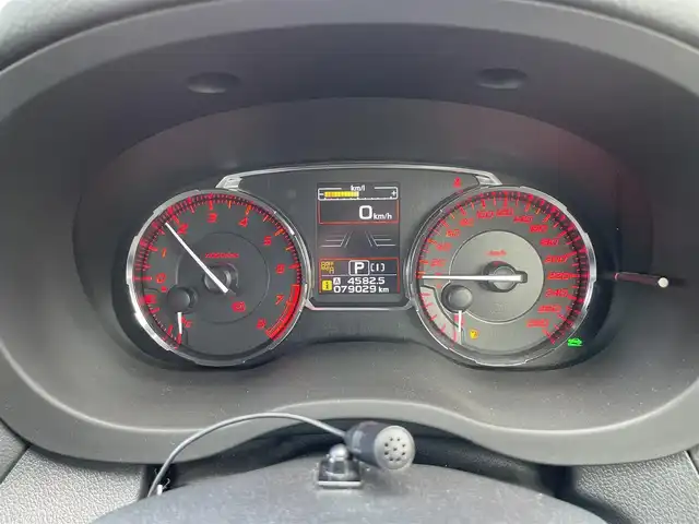 スバル ＷＲＸ Ｓ４ 2．0GT‐S アイサイト 愛知県 2016(平28)年 7.9万km クリスタルホワイトP ストラーダ7インチナビ/フルセグ/TV/BT/CD/DVD/SD/iPod/バックカメラ/アイサイトver.3/・衝突被害軽減ブレーキ（プリクラッシュブレーキ）/・アダプティブクルーズコントロール（全車速追従機能付）/・車線逸脱警報機能（LDW）/・車線逸脱抑制（ステアリングアシストなし）/・先行車発進お知らせ機能/・AT誤発進抑制制御（前方）/ETC/パドルシフト/ダウンヒルアシスト/ブラインドスポットモニター/LEDコーナリングランプ/ステアリング連動ヘッドランプ