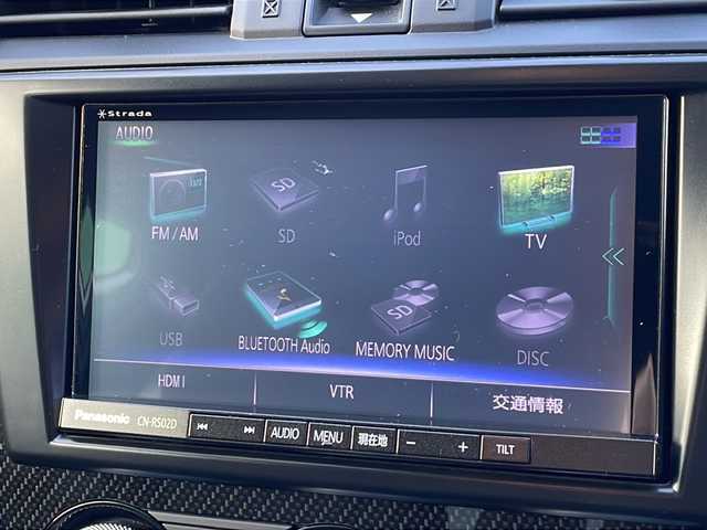 スバル ＷＲＸ Ｓ４ 2．0GT アイサイト 徳島県 2016(平28)年 8.1万km クリスタルホワイトP Stiエアロフロント/サイド/リア/社外7インチSDSナビ/（TV/BT/CD/DVD/SD/iPod）/バックカメラ/アイサイトver.3/・衝突被害軽減ブレーキ（プリクラッシュブレーキ）/・アダプティブクルーズコントロール（全車速追従機能付）/・車線逸脱警報機能（LDW）/・車線逸脱抑制（ステアリングアシストなし）/・先行車発進お知らせ機能/・AT誤発進抑制制御（前方）/ETC/パドルシフト/ダウンヒルアシスト/ブラインドスポットモニター/LEDコーナリングランプ/ステアリング連動ヘッドランプ