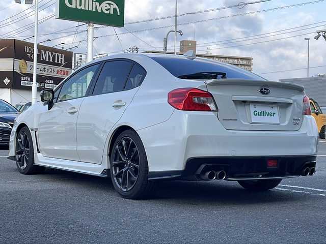 スバル ＷＲＸ Ｓ４ 2．0GT アイサイト 徳島県 2016(平28)年 8.1万km クリスタルホワイトP Stiエアロフロント/サイド/リア/社外7インチSDSナビ/（TV/BT/CD/DVD/SD/iPod）/バックカメラ/アイサイトver.3/・衝突被害軽減ブレーキ（プリクラッシュブレーキ）/・アダプティブクルーズコントロール（全車速追従機能付）/・車線逸脱警報機能（LDW）/・車線逸脱抑制（ステアリングアシストなし）/・先行車発進お知らせ機能/・AT誤発進抑制制御（前方）/ETC/パドルシフト/ダウンヒルアシスト/ブラインドスポットモニター/LEDコーナリングランプ/ステアリング連動ヘッドランプ