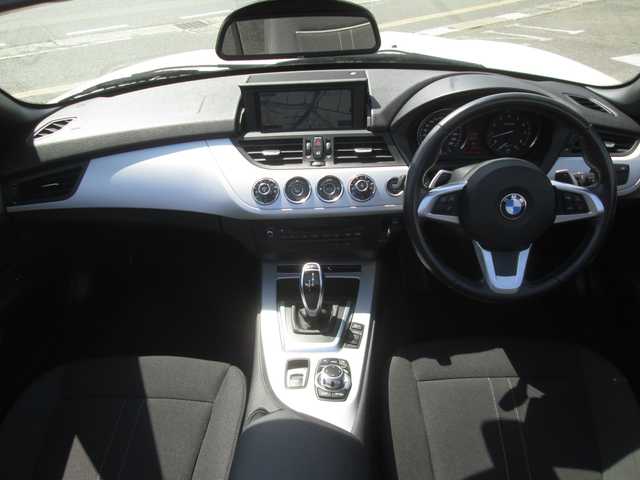 ＢＭＷ Ｚ４ sDrive20i 広島県 2011(平23)年 4.6万km アルピンホワイトⅢ 純正HDDナビ/パドルシフト/HIDオートライト/純正アルミホイール/電動オープン/プッシュスタート/キーレス