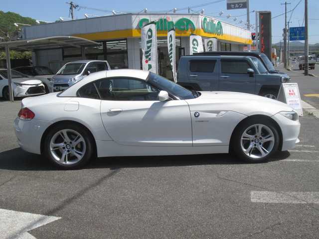 ＢＭＷ Ｚ４ sDrive20i 広島県 2011(平23)年 4.6万km アルピンホワイトⅢ 純正HDDナビ/パドルシフト/HIDオートライト/純正アルミホイール/電動オープン/プッシュスタート/キーレス