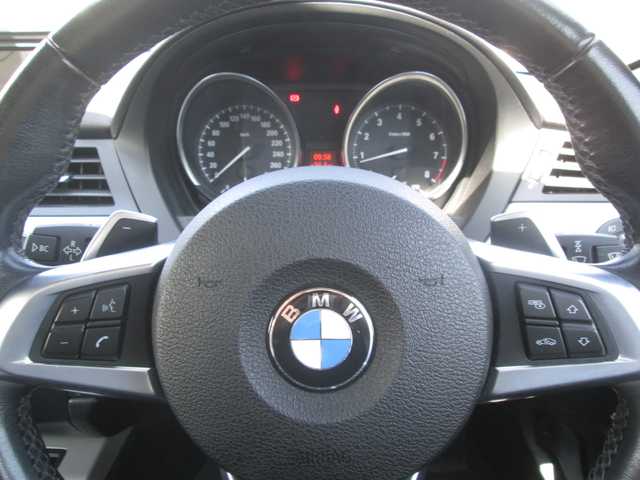 ＢＭＷ Ｚ４ sDrive20i 広島県 2011(平23)年 4.6万km アルピンホワイトⅢ 純正HDDナビ/パドルシフト/HIDオートライト/純正アルミホイール/電動オープン/プッシュスタート/キーレス