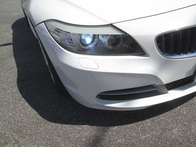 ＢＭＷ Ｚ４ sDrive20i 広島県 2011(平23)年 4.6万km アルピンホワイトⅢ 純正HDDナビ/パドルシフト/HIDオートライト/純正アルミホイール/電動オープン/プッシュスタート/キーレス