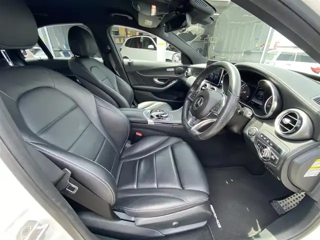 メルセデス・ベンツ Ｃ２００ アバンギャルド AMGライン 福岡県 2014(平26)年 4.8万km 白 ・アダプティブクルーズコントロール/・純正HDDナビ/USB/Bluetooth/・バックカメラ/・黒革シート/シートヒーター/・社外前後ドライブレコーダー/・フルセグ/・社外ETC/・純正18AW/・プッシュスタート/・パーキングアシスト/・アイドリングストップ/・スマートキー/・パワーシート/・レーンキープアシスト/・オートライト/・LEDライト