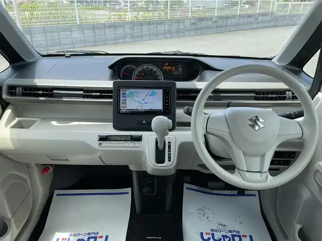 スズキ ワゴンＲ HYBRID FX 大阪府 2021(令3)年 0.3万km ピュアホワイトP (株)IDOMが運営する【じしゃロン堺店】の自社ローン専用車両になります。/こちらは現金またはオートローンご利用時の価格です。自社ローンご希望の方は別途その旨お申付け下さい