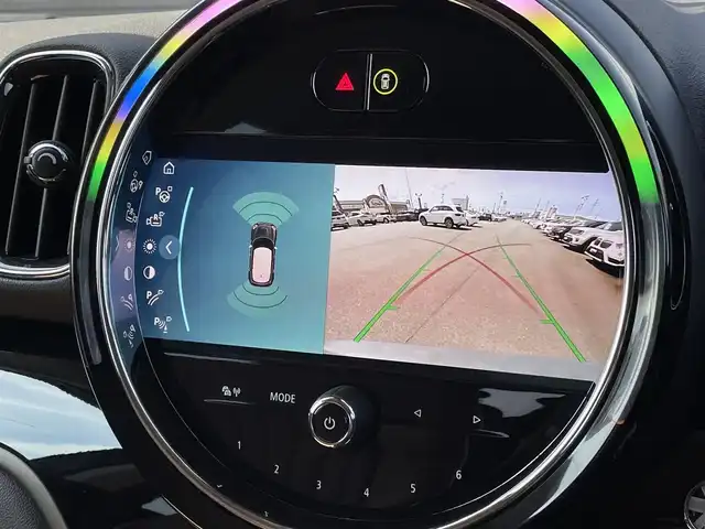 ＭＩＮＩ ＢＭＷ ミニ クロスオーバー クーパー D 三重県 2022(令4)年 0.9万km セージグリーンメタリック カープレイ　/シートヒーター　/クラシックトリム　/インテリジェントセーフティ/前後ドラレコ　/純正１７インチブラックアルミ　/シートカバー　/リアヴューカメラ　/クルコン　/ＬＥＤヘッドライト　/セージグリーン　/ブラックルーフ　/ルーフレール