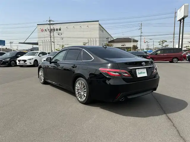 トヨタ クラウン ハイブリッド S Cパッケージ 岡山県 2019(平31)年 7.9万km ブラック 純正ナビ　/衝突軽減　/シートヒーター　/レーンキープアシスト　/バックカメラ　/コーナーセンサー　/ＭＴモード付　　/ＥＴＣ　/オートハイビーム　/オートブレーキホールド　/レーダークルーズコントロール　/ドアバイザー